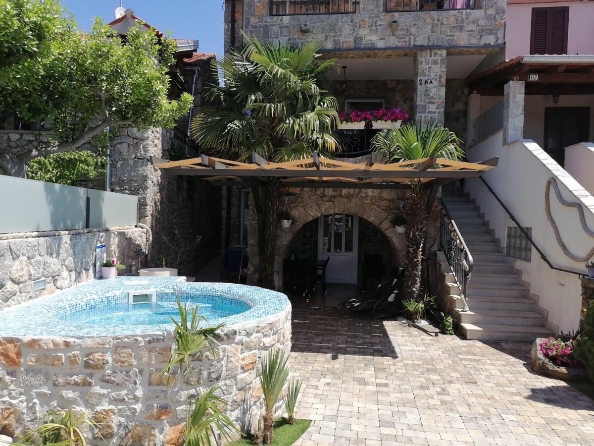 Apartman Brajutovci 26 Kornić Buitenkant foto