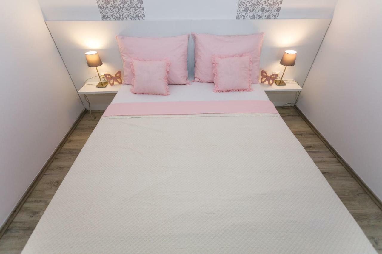 Apartman Brajutovci 26 Kornić Buitenkant foto